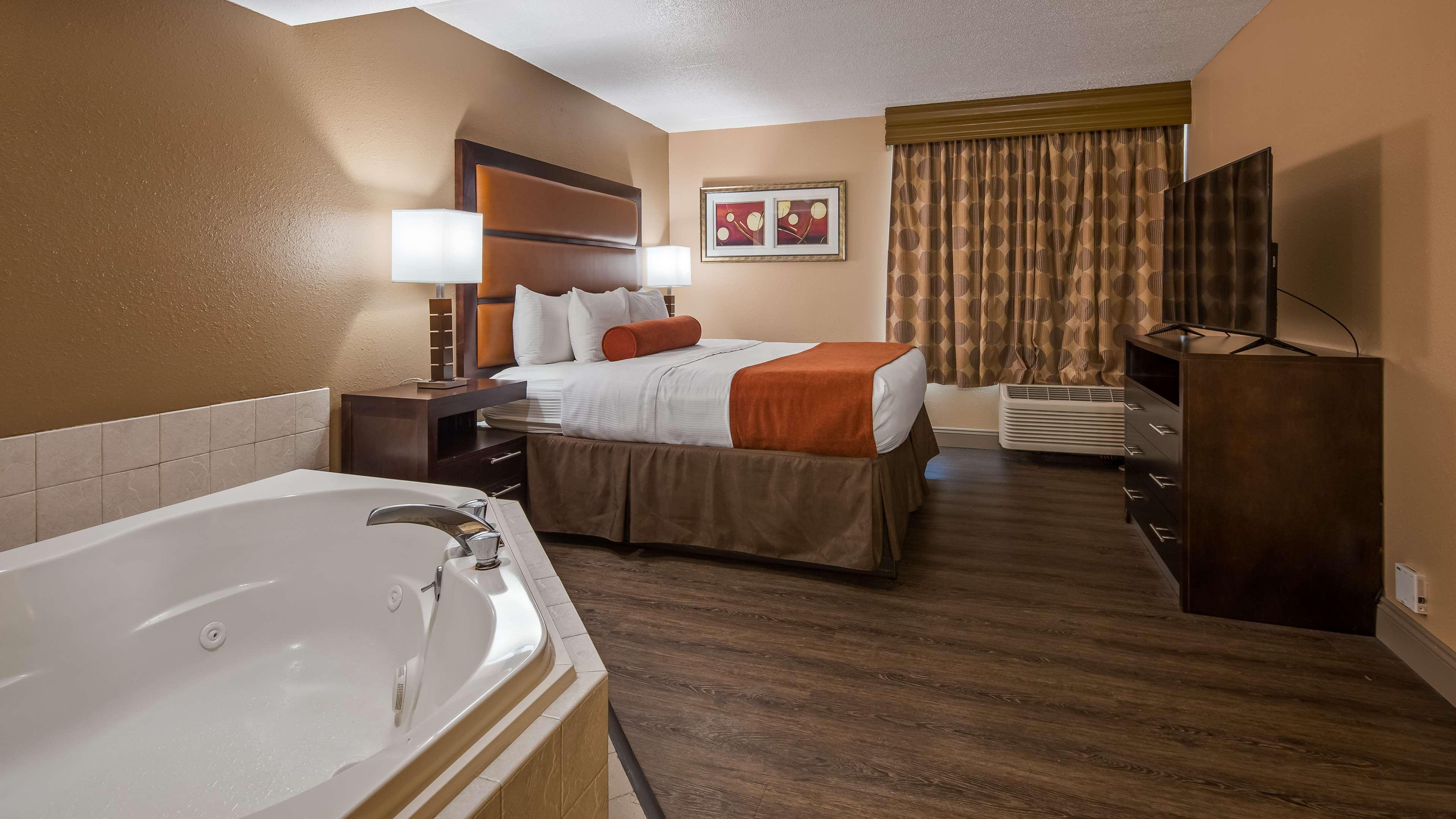 Best Western Crossroads Of The Bluffs Council Bluffs Esterno foto