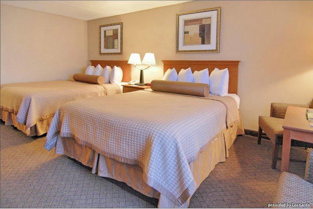 Best Western Crossroads Of The Bluffs Council Bluffs Esterno foto